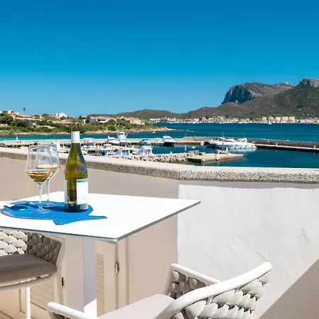 S'abba Seafront - Your House In Sardinia غولفو أرانتْشي