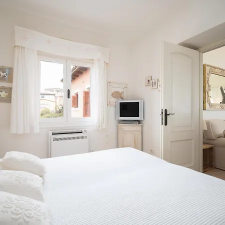 Apartment S'abba Seafront - Your House In Sardinia