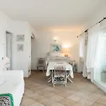 Apartman S'abba Seafront - Your House In Sardinia Golfo Aranci