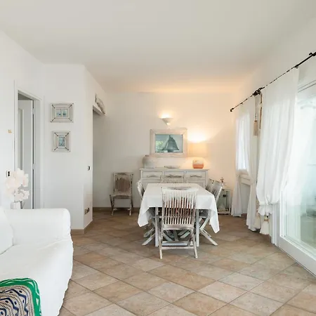 Апартаменты S'abba Seafront - Your House In Sardinia Гольфо-Аранчи